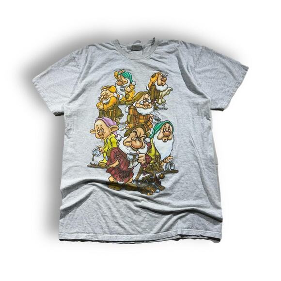 Vintage Disney Sleepwear Snow White 7 Dwarfs Grumpy Sleeping Shirt OneSize 24x34 - Picture 1 of 7